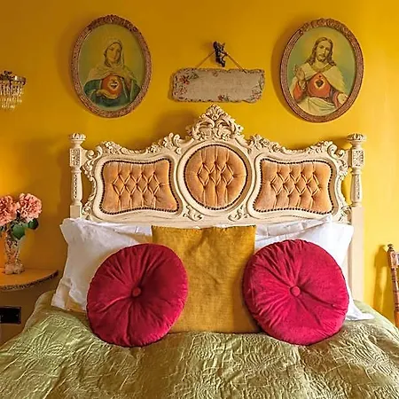 La Rosa 3* Whitby